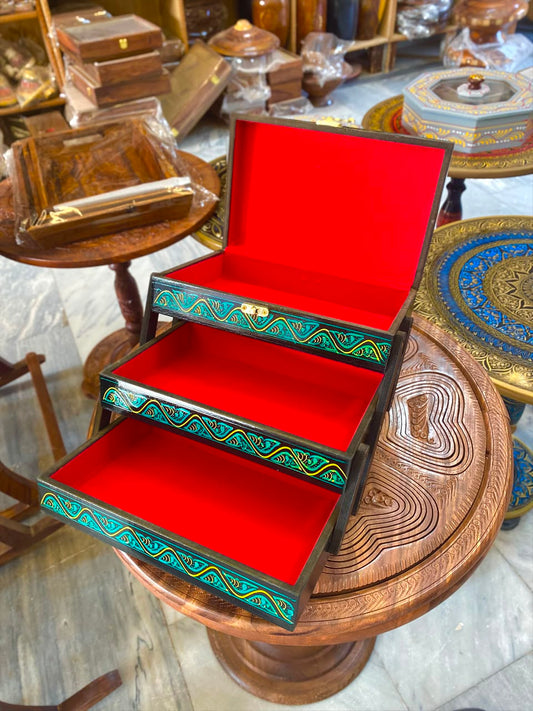 wood jewelery box